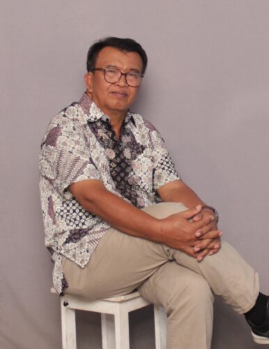 Udin Dunggio, S.Pd